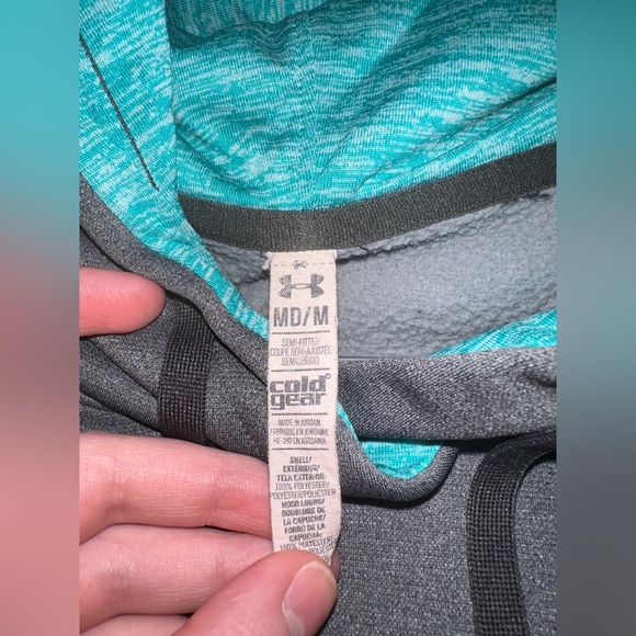 Under Armour Hoodie - Picture 2 of 3
